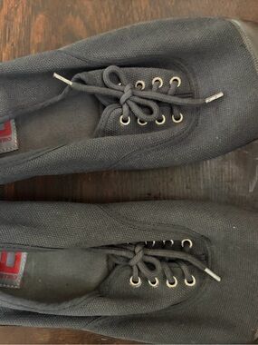Bensimon tennis shoes size 39
